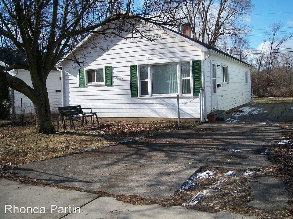 1st image of 2731 Oneida Dr