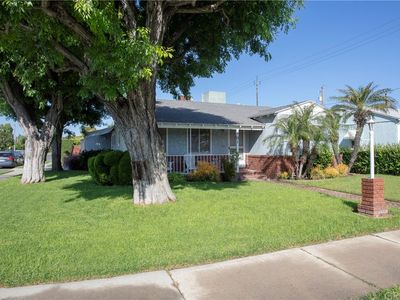 701 N Doan Dr, Burbank, CA, 91506