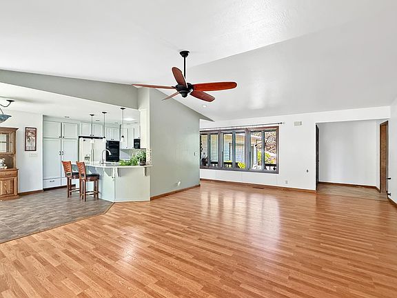3rd image of 2581 Westville Trl