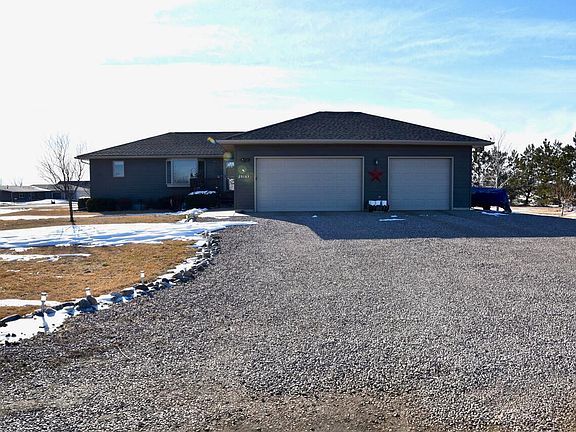 2nd image of 20163 Blackbird Rd