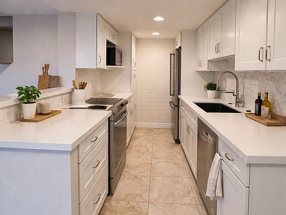 Kitchen Furnished