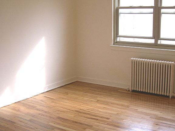 3rd image of 11-43 Hoehn St APT 1