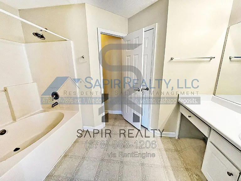 3174 Glenloch Pl — Photo 8
