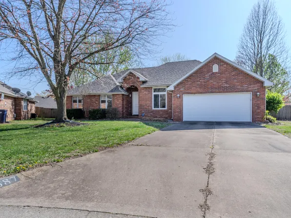 4587 S Park Avenue, Springfield, MO 65810
