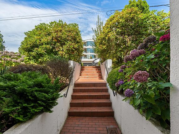 5th image of 15070 Prospect Ave #204