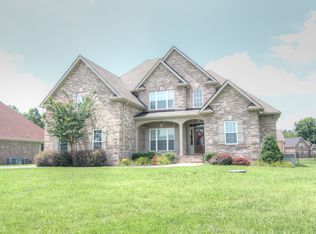 1113 Sweetspire Dr, Murfreesboro, TN 37128