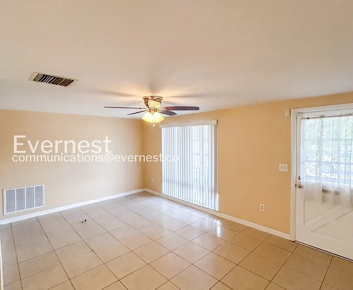 4133 Grayton Dr — Photo 5