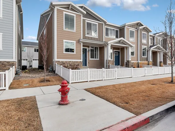1103 W Emerald Pools Ln, Bluffdale, UT 84065
