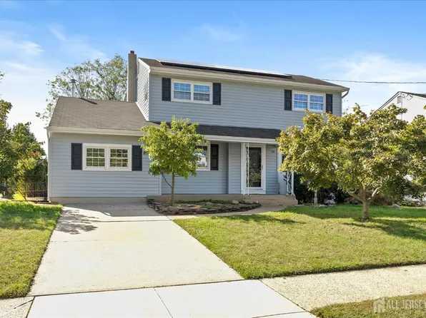 29 Walt Whitman Way, Hamilton, NJ 08690