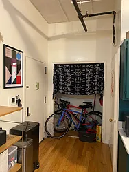 Rented by R New York