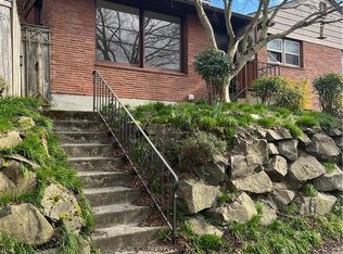 7806 6th Ave NW, Seattle, WA 98117