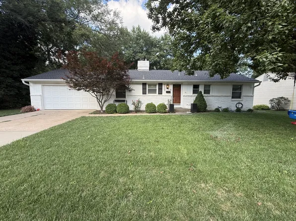 5555 Roeland Dr, Roeland Park, KS 66205