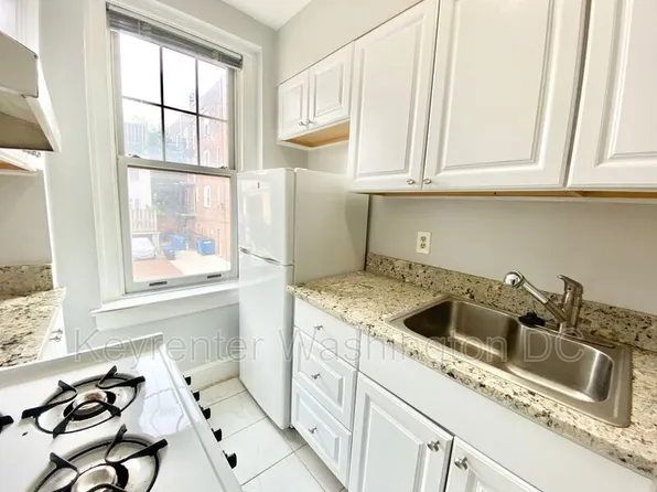 2410 20th St NW APT 103, Washington, DC 20009
