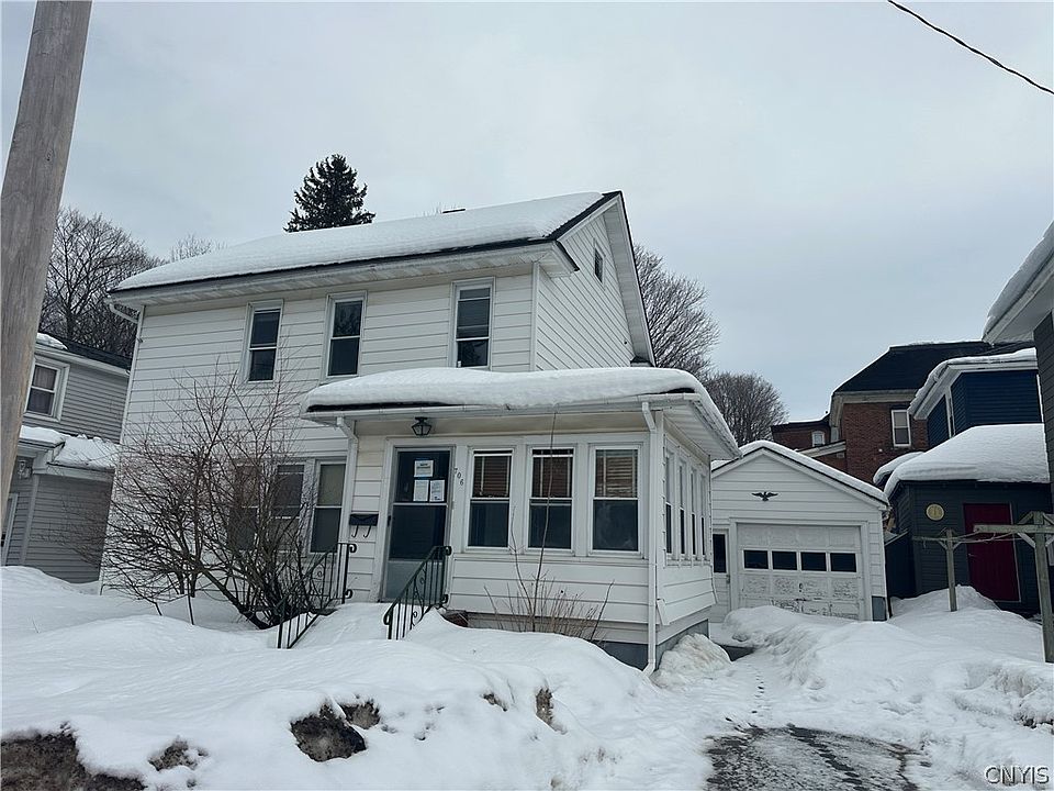 1st image of 706 Elm St