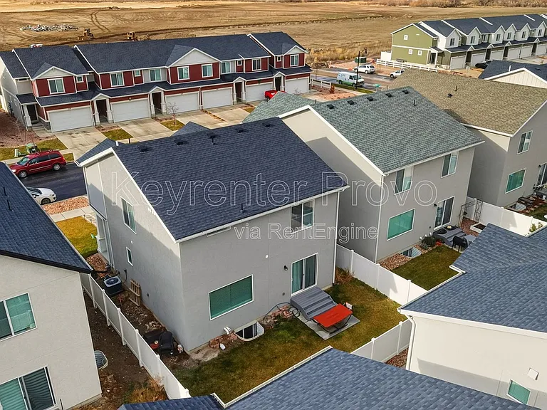 522 N Scuttlebutt Ln — Photo 38