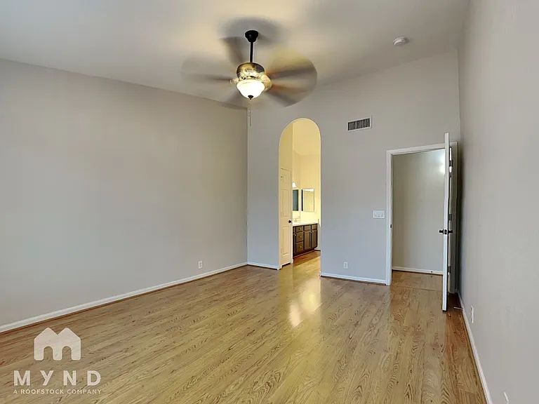 10257 W Pasadena Ave — Photo 13
