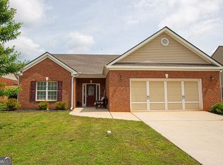 609 Holly Springs Ct, Athens, GA 30606