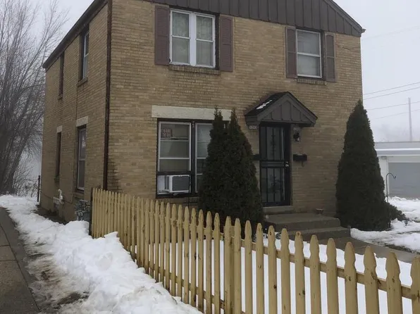 1200 West Hope AVENUE #1202, Milwaukee, WI 53209