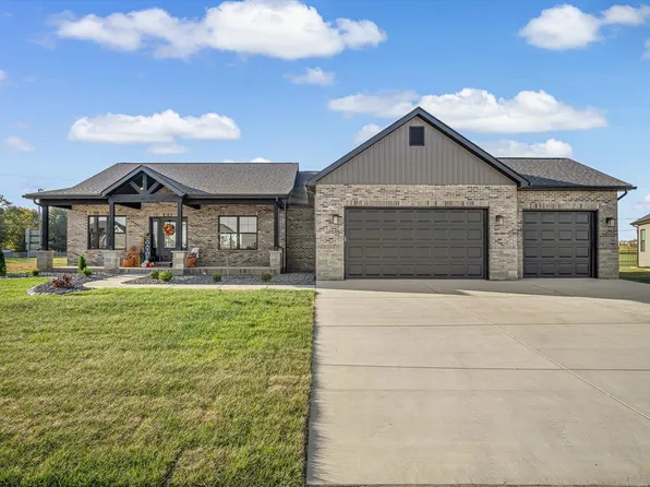 472 Hayden Dr, Waterloo, IL 62298