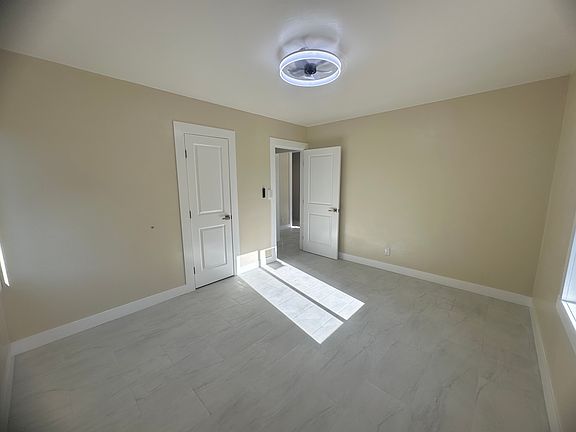 5th image of 725-27 N 42nd St #727