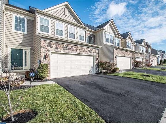 2nd image of 234 Anita Ct