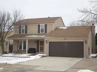 45497 Margate Dr, Macomb, MI 48044