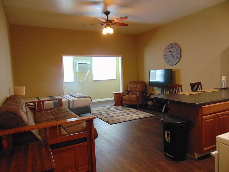 355 Kalanianaole Ave #107 — Photo 4