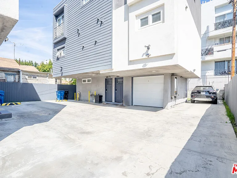 608 N Gramercy Pl — Photo 11