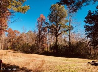 Pickle Dr, Enid, MS 38927