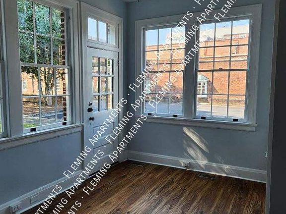 4th image of 315 Sunset Ave #1A