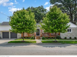 2001 N 77th Ct, Elmwood Park, IL 60707