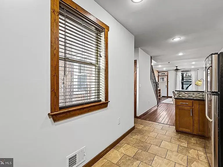 3523 Gough St — Photo 12