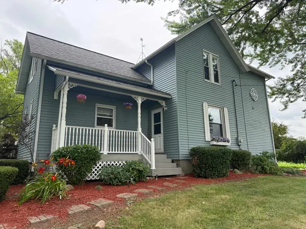 3425 S Block Rd, Frankenmuth, MI 48734