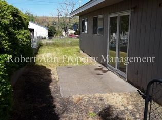 271 NE Douglas St #A, Pilot Rock, OR 97868