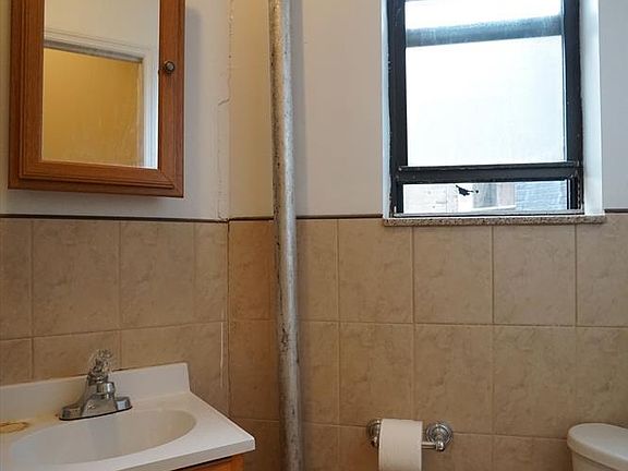 5th image of 541 Bergen St APT 3D