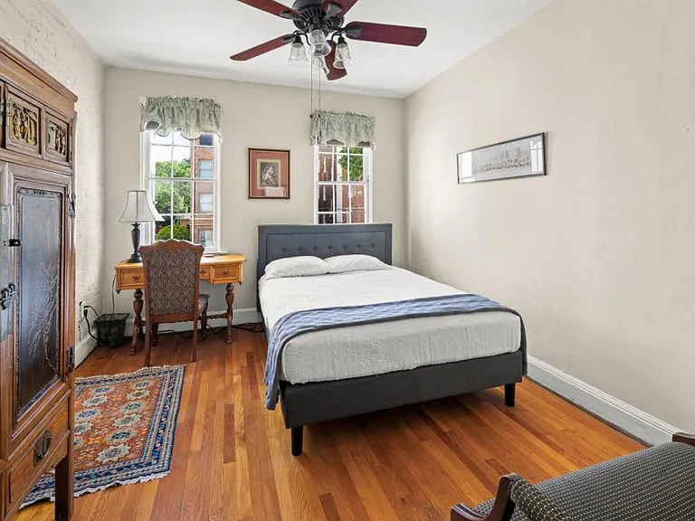 310 Millers Ct NE — Photo 12