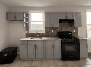 94 Pearsall Ave #5, Jersey City, NJ 07305
