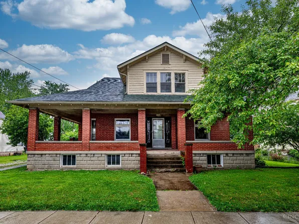 107 Eaton St, College Corner, OH 45003
