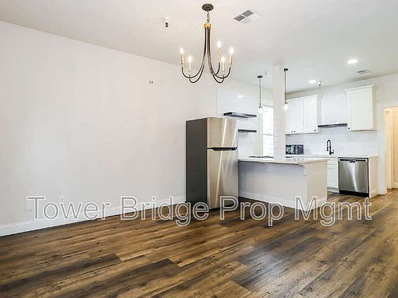 4th image of 1106 G St Unit 5