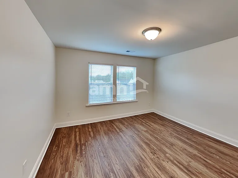 574 Slew Dr — Photo 26