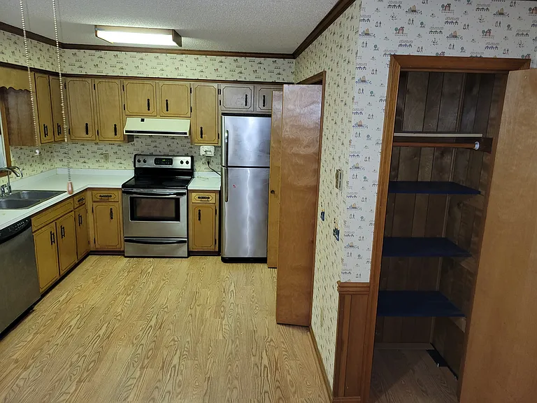11619 Heron Dr — Photo 30