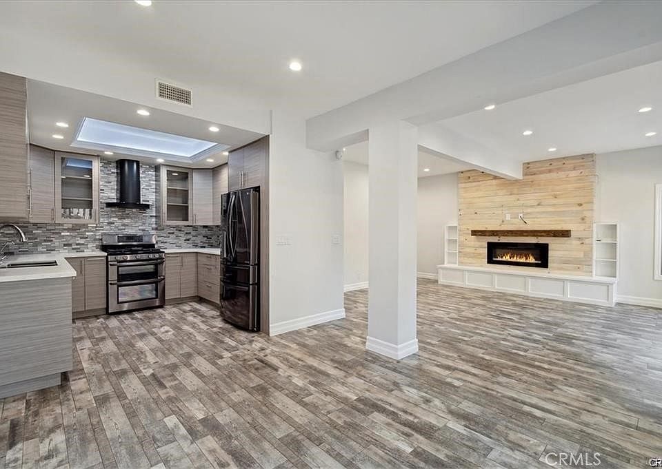 1st image of 10831 Roycroft St Unit 72