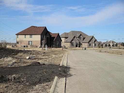 2nd image of 2033 Water Chase Dr