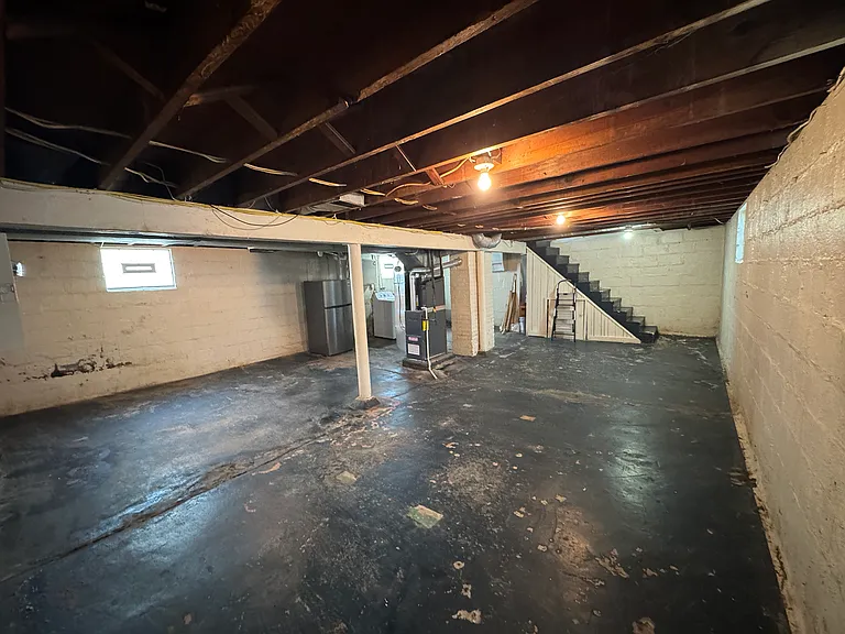 3822 Carlton St — Photo 11