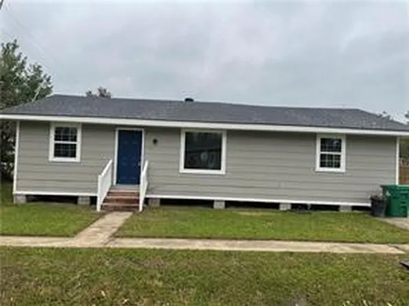 303 Acorn St, Boutte, LA 70039