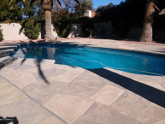 4th image of 2651 S Los Altos