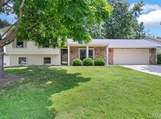 1023 Seine Dr, Lake Saint Louis, MO