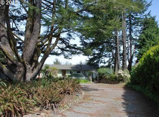 17343 Blueberry Rd, Brookings, OR 97415