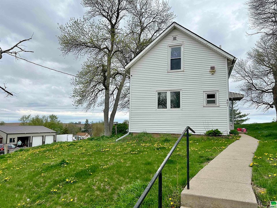 401 Elm St, Moville, IA 51039 MLS 824559 Zillow