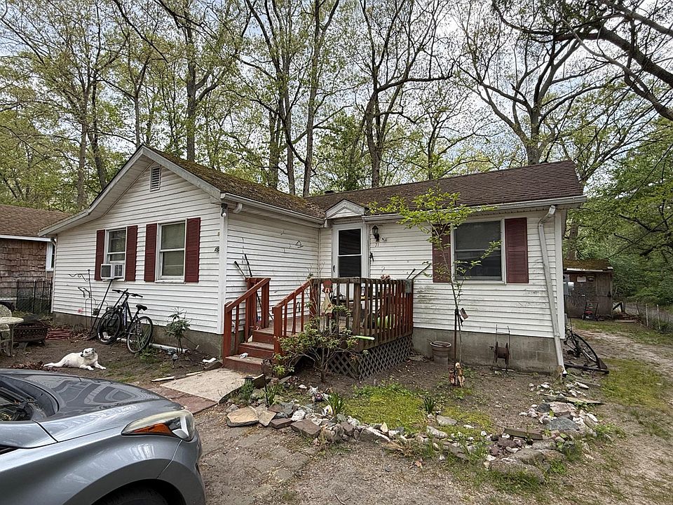 1st image of 71 Fern St
